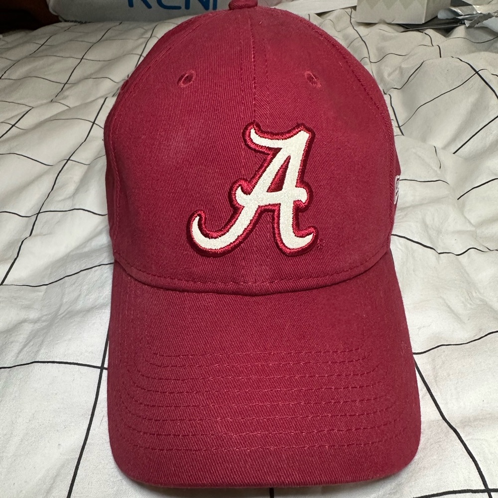Alabama Crimson Tide football hat